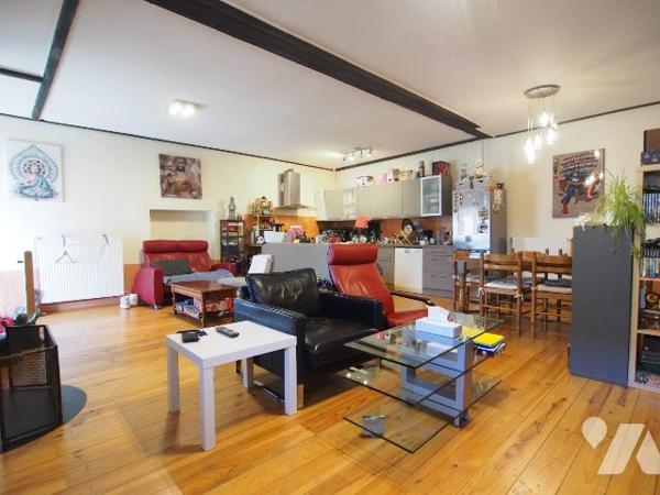 SOULEUVRE-EN-BOCAGE- ENSEMBLE IMMOBILIER AVEC 3 HECTARES