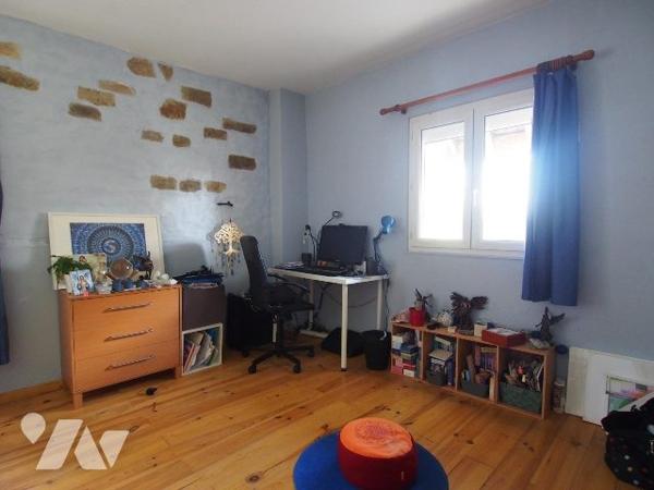 SOULEUVRE-EN-BOCAGE- ENSEMBLE IMMOBILIER AVEC 3 HECTARES