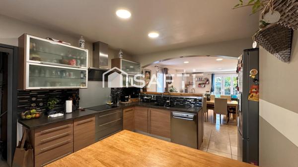 83470- Saint Maximin- Maison plain pied, 157 m2, terrain 2704 m2, 5 pièces