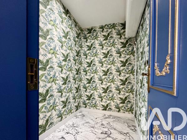 Location appartement 1 pièce 41 m² Paris 8