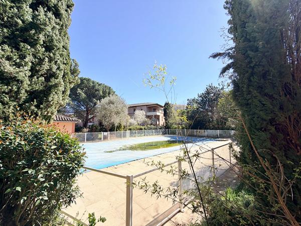 Appartement 2 pièces avec parking Golf de Seilh