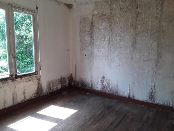 TRES BEAU TERRAIN CONSTRUCTIBLE