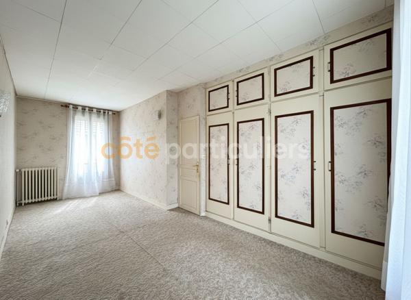 Vente
                Maison91,68 m² - 6 Pièces -
                    VILLENEUVE SAINT GEORGES (94190)