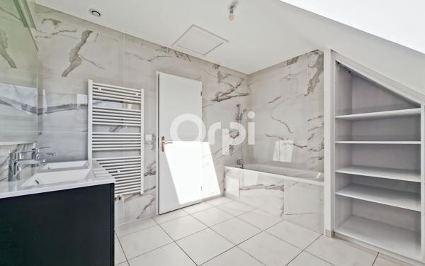 Maison à vendre    4 pièces • 138 m2 Saint-Witz