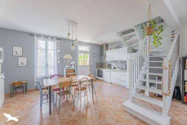 Maison à vendre 234 300 € La Ville-aux-Dames 5 p 80 m² DPE D