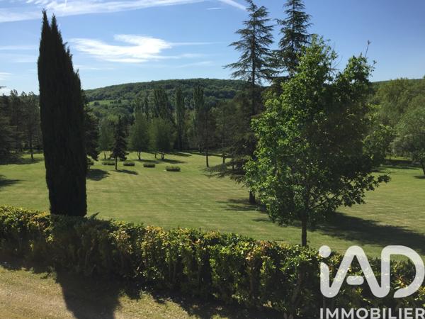 Maison à vendre 14 pièces 364 m² Montcuq-en-Quercy-Blanc