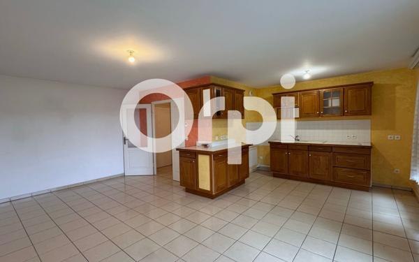 Appartement à louer    2 pièces •  Saint-Étienne-de-Saint-Geoirs