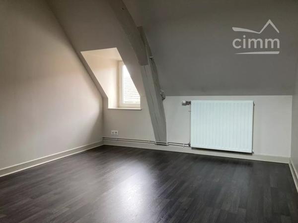 CIMM IMMOBILIER BOURBON LANCY et DOMPIERRE SUR BESBRE pour la vente, l'achat, la gestion ou la location, vous propose,