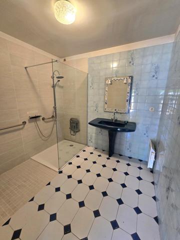 Maison avec terrasse