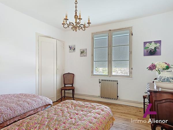 Maison familiale + dépendance - Secteur recherché - Biganos