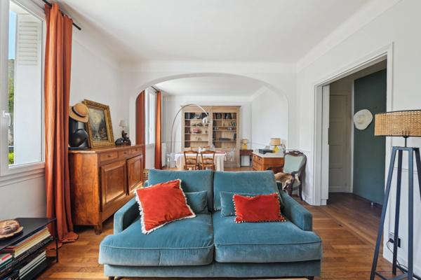 La Garenne-Colombes – Élégant 2 pièces de 69 m²