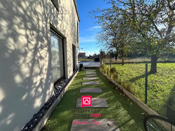 Maison Contemporaine avec piscine 150 m2 habitable sur 935 m2 de terrain à Barr