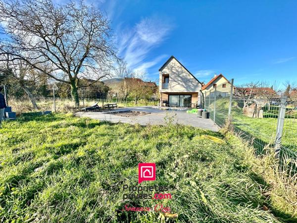 Maison Contemporaine avec piscine 150 m2 habitable sur 935 m2 de terrain à Barr