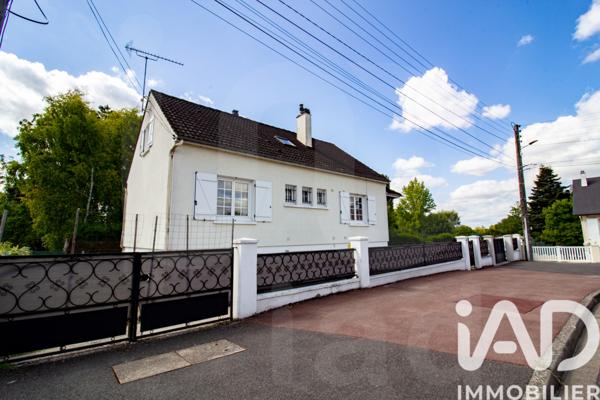 Maison à vendre 9 pièces 135 m² Amilly