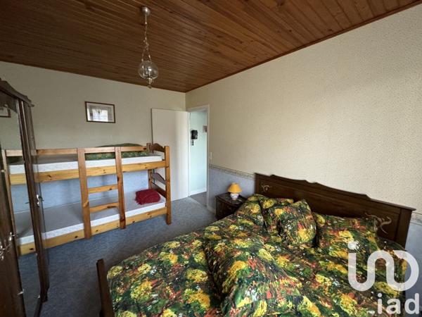 Maison à vendre 10 pièces 195 m² Saint-Sulpice-les-Feuilles