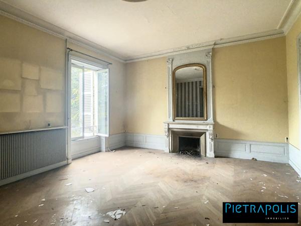 SAINT GEORGES DE RENEINS CENTRE PLATEAU DUPLEX A AMENAGER EN REZ DE JARDIN