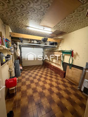 Maison familiale avec jardin, garage et sous-sol