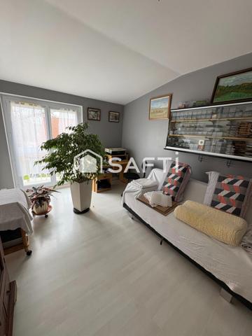 Maison familiale avec jardin, garage et sous-sol