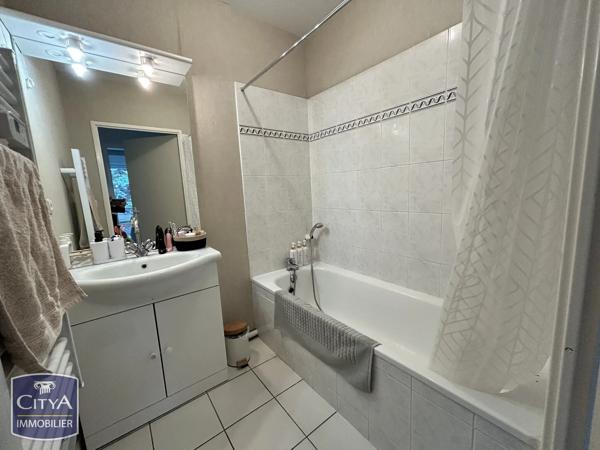 Appartement à vendre 2 pièces 49.35m² Brive-la-Gaillarde (19100)