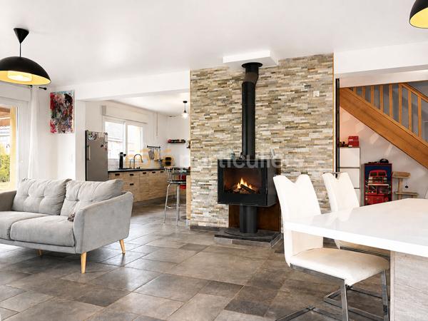 Vente
                Maison130 m² - 6 Pièces -
                    SAINT LOUET SUR VIRE (50420)