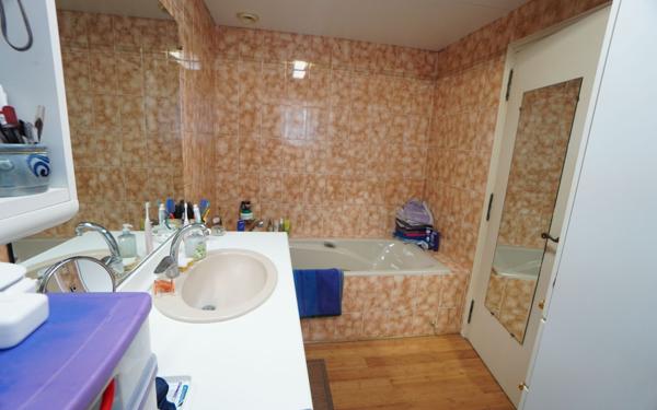 Maison à vendre    6 pièces •  Varois-et-Chaignot