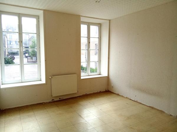 APPARTEMENT A RENOVER 159 M2