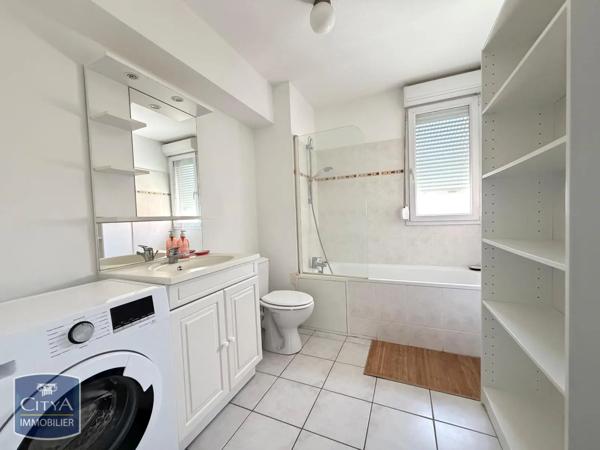 Appartement à louer 1 pièce 29.42m² Arras (62000)