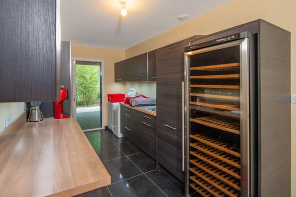 Vente Maison contemporaine Nesmy 7 Pièces 296 m²