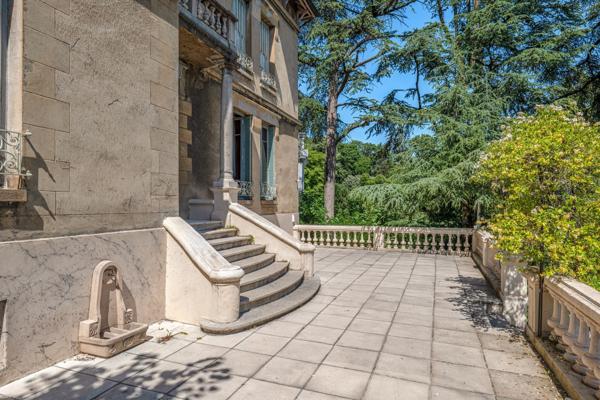 Vente Maison de luxe Caluire-et-Cuire 12 Pièces 450 m²