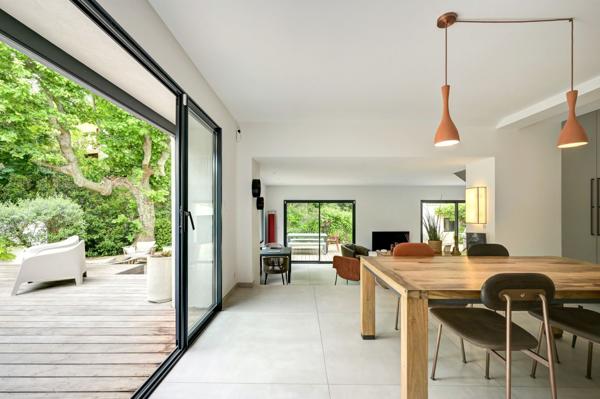 Vente Maison de ville Aix-en-Provence 6 Pièces 200 m²