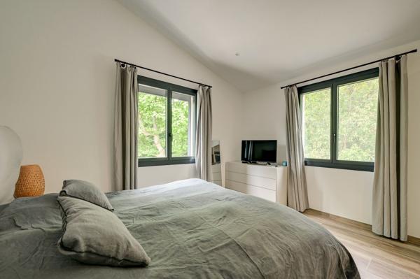 Vente Maison de ville Aix-en-Provence 6 Pièces 200 m²