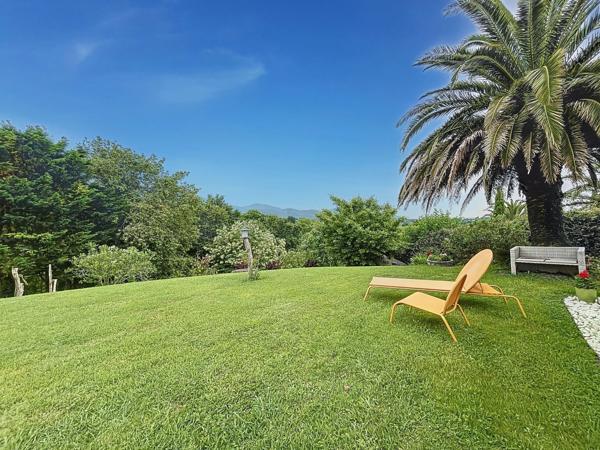 Vente Maison de luxe Ascain 7 Pièces 237 m²