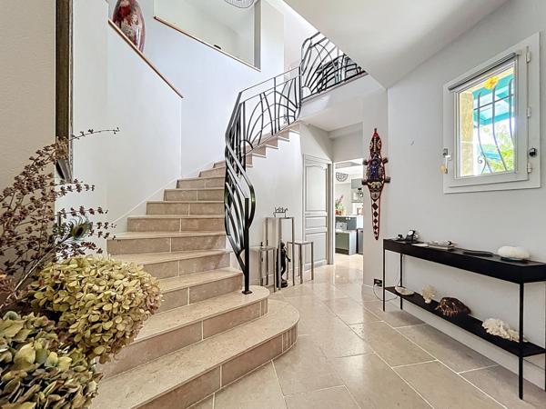 Vente Maison de luxe Ascain 7 Pièces 237 m²