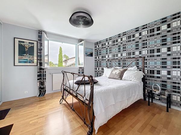 Vente Maison de luxe Ascain 7 Pièces 237 m²