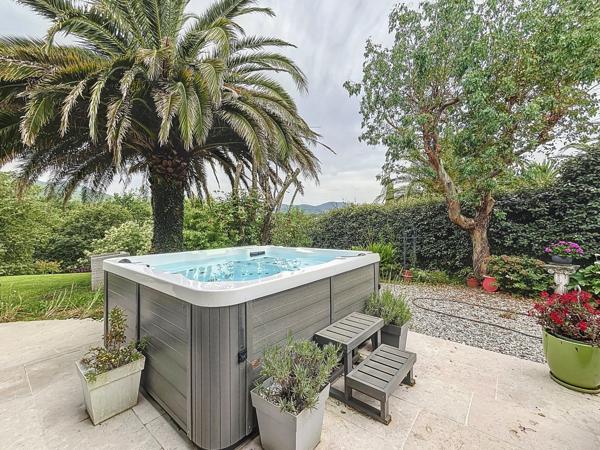 Vente Maison de luxe Ascain 7 Pièces 237 m²