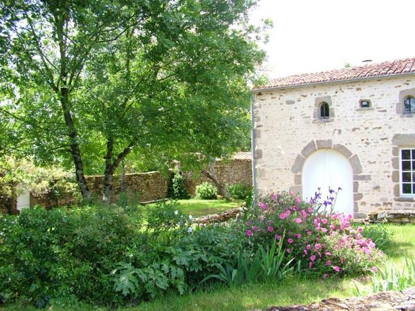 Demeure de prestige Marsais Sainte Radegonde 10 pièce(s) 259 m2