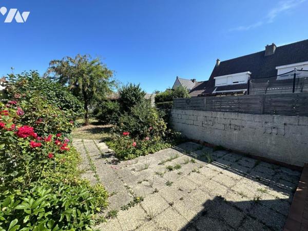 Maison 3 chambres jardin garage en bon état 