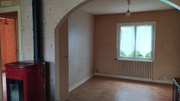 Maison à vendre à Tinchebray Bocage dans l'Orne (61800), ref : V4-TY