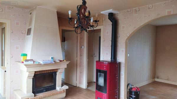 Maison à vendre à Tinchebray Bocage dans l'Orne (61800), ref : V4-TY