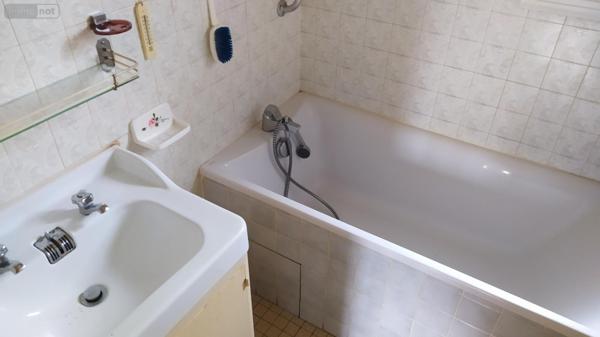 Maison à vendre à Tinchebray Bocage dans l'Orne (61800), ref : V4-TY