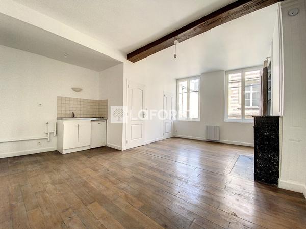 Location appartement près de CHALONS EN CHAMPAGNE - 1 pièce(s) - 28 m² - 410 €/mois