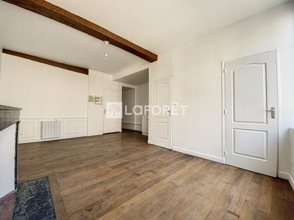 Location appartement près de CHALONS EN CHAMPAGNE - 1 pièce(s) - 28 m² - 410 €/mois