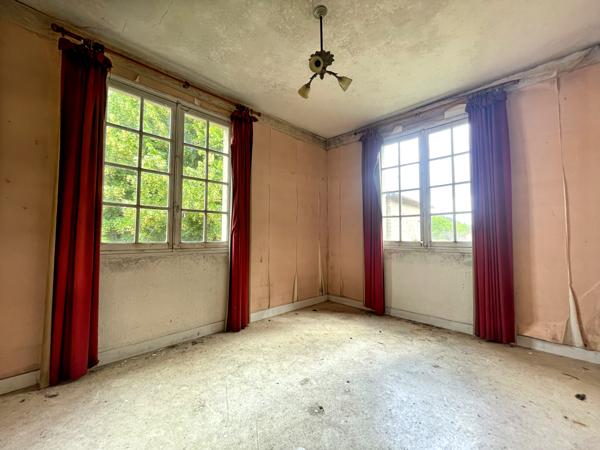 Commerce à vendre à Les Eyzies (24620) - Dordogne