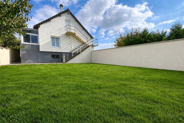 Vente / Maison T6+ à Nemours (77140)
