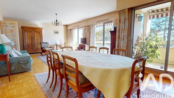 Appartement à vendre 6 pièces 147 m² Sainte-Foy-lès-Lyon
