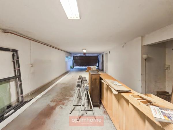 ARRAS CHR / CITADELLE – PAVILLON INDIVIDUEL SEMI PLAIN-PIED DE 219 M² – 5 CHAMBRES – SOUS-SOL COMPLET – JARDIN 1 008 M²