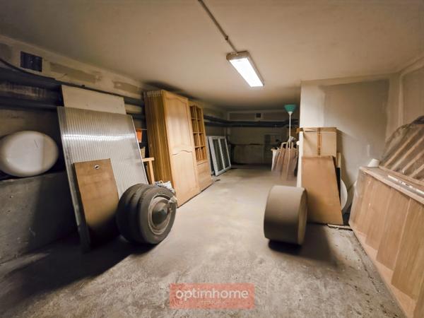 ARRAS CHR / CITADELLE – PAVILLON INDIVIDUEL SEMI PLAIN-PIED DE 219 M² – 5 CHAMBRES – SOUS-SOL COMPLET – JARDIN 1 008 M²