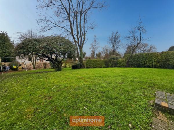 ARRAS CHR / CITADELLE – PAVILLON INDIVIDUEL SEMI PLAIN-PIED DE 219 M² – 5 CHAMBRES – SOUS-SOL COMPLET – JARDIN 1 008 M²