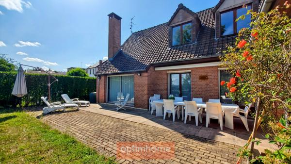 ARRAS CHR / CITADELLE – PAVILLON INDIVIDUEL SEMI PLAIN-PIED DE 219 M² – 5 CHAMBRES – SOUS-SOL COMPLET – JARDIN 1 008 M²