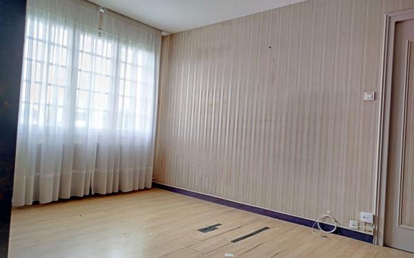 Maison à vendre    5 pièces •  Cholet